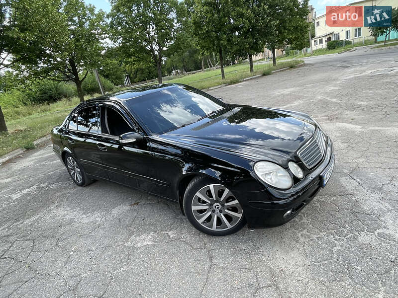 Седан Mercedes-Benz E-Class 2006 в Змиеве