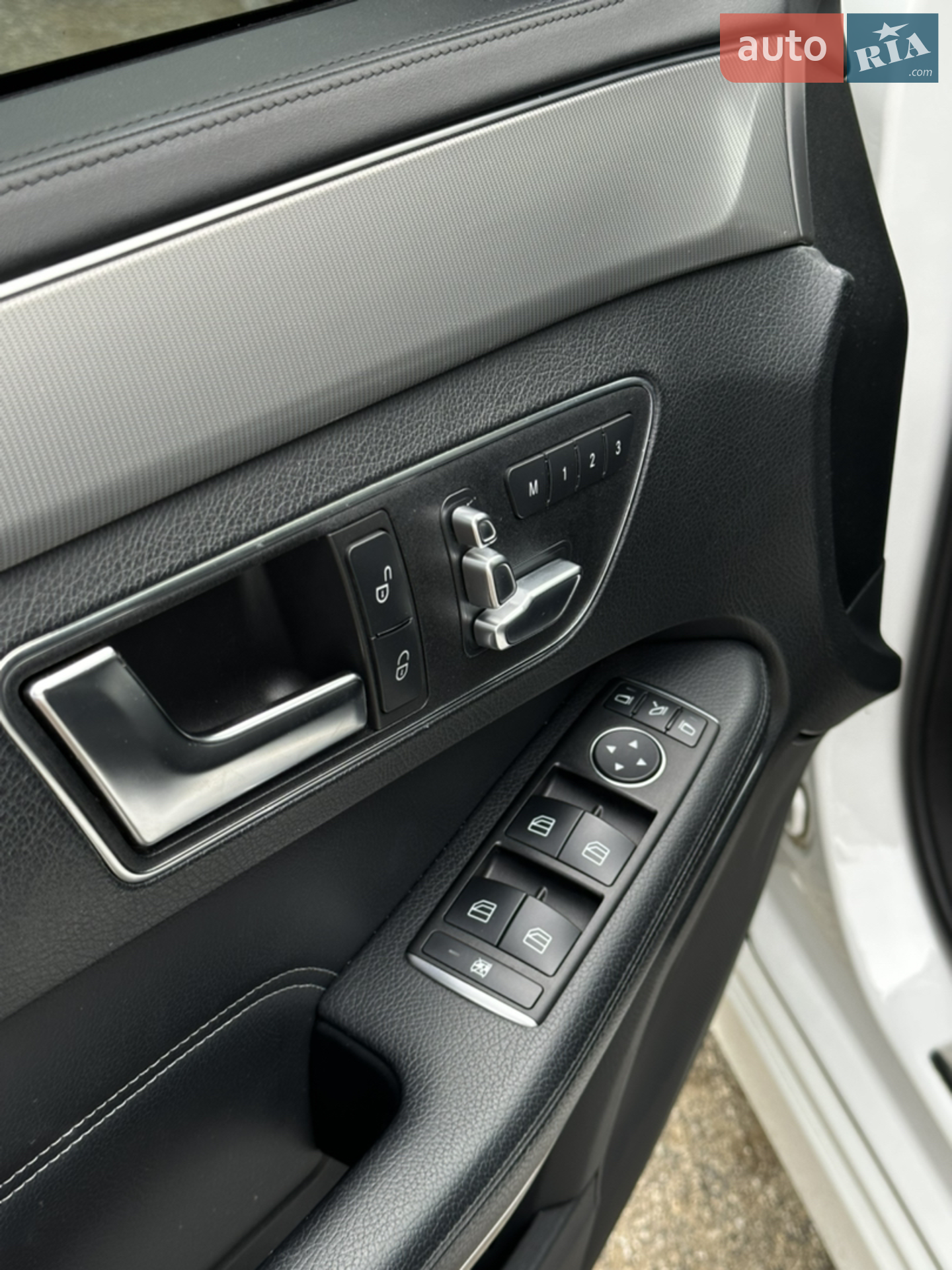 2015 Mercedes-Benz E-klasse - мініатюра 16
