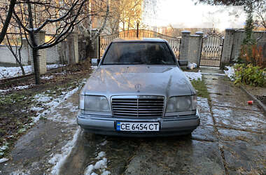 Седан Mercedes-Benz E-Class 1995 в 