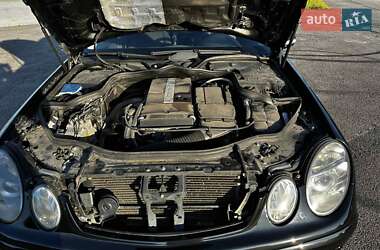 Седан Mercedes-Benz E-Class 2004 в 