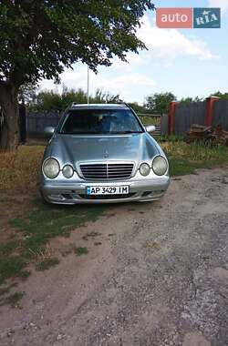 Універсал Mercedes-Benz E-Class 1999 в  фото 2 Універсал Mercedes-Benz E-Class 1999 в
