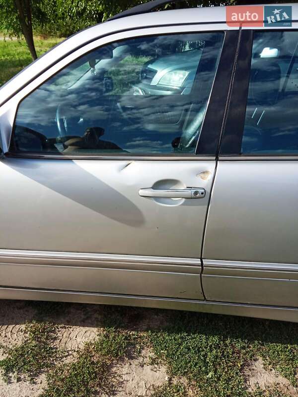 Универсал Mercedes-Benz E-Class 1999 в Запорожье фото 20 Универсал Mercedes-Benz E-Class 1999 в Запорожье
