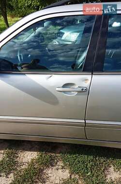 Універсал Mercedes-Benz E-Class 1999 в  фото 20 Універсал Mercedes-Benz E-Class 1999 в