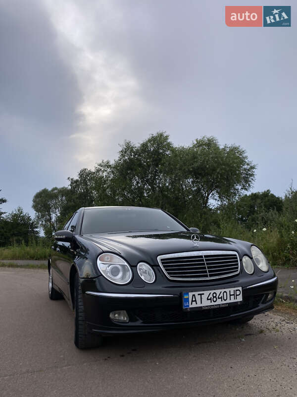 Mercedes-Benz E-Class 2002