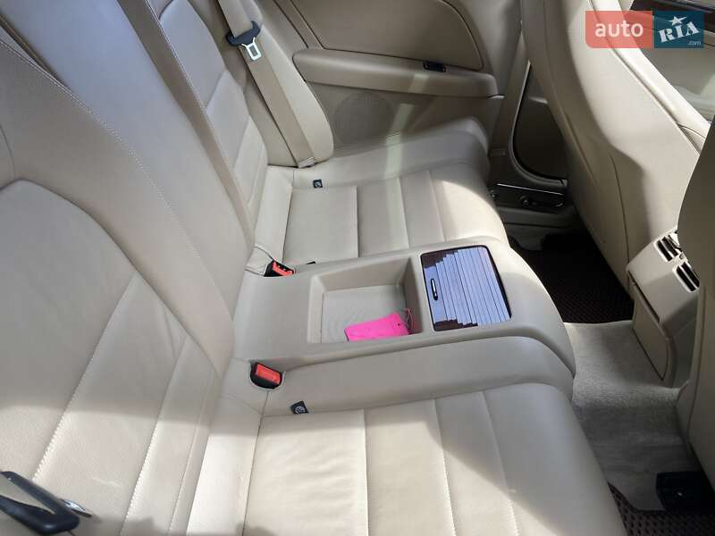 Купе Mercedes-Benz E-Class 2010 в Запорожье
