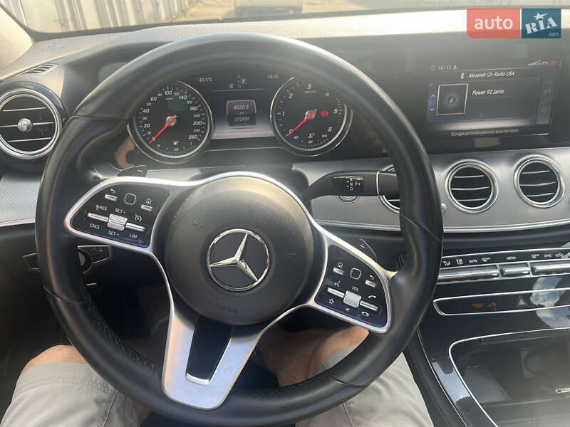 Седан Mercedes-Benz E-Class 2018 в Києві