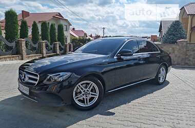 Седан Mercedes-Benz E-Class 2017 в Тернополі