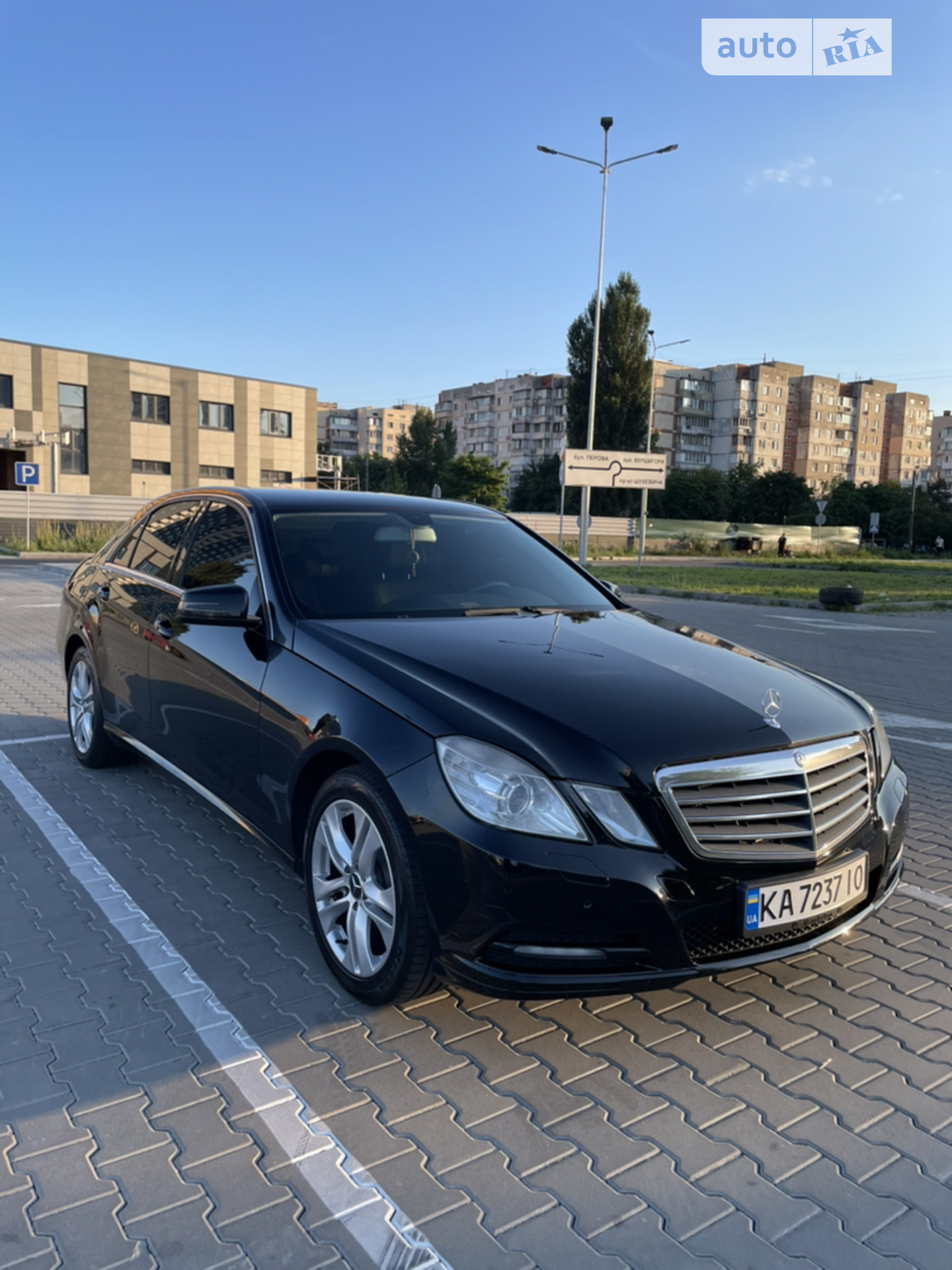 2013 Mercedes-Benz E-klasse - мініатюра 3