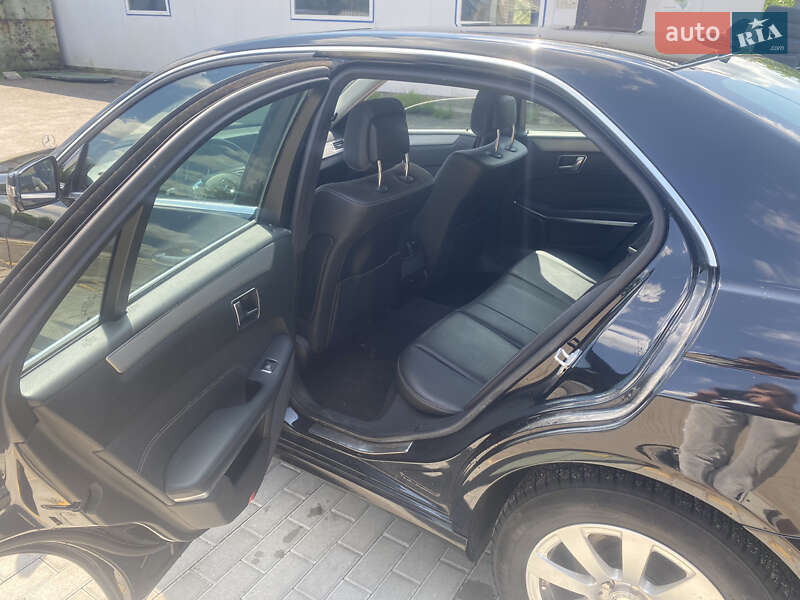 Седан Mercedes-Benz E-Class 2014 в Бродах фото 11 Седан Mercedes-Benz E-Class 2014 в Бродах