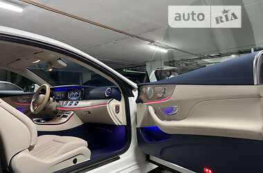 Купе Mercedes-Benz E-Class 2019 в 