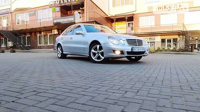 Седан Mercedes-Benz E-Class 2006 в Сокалі