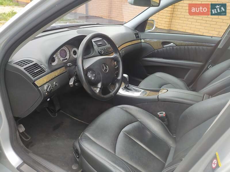 Седан Mercedes-Benz E-Class 2006 в Хмельницькому