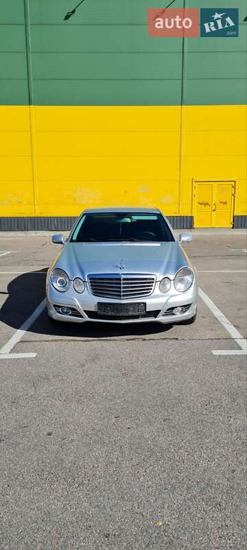 Mercedes-Benz E-Class 2006
