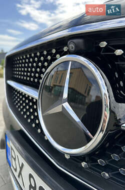 Седан Mercedes-Benz E-Class 2016 в 