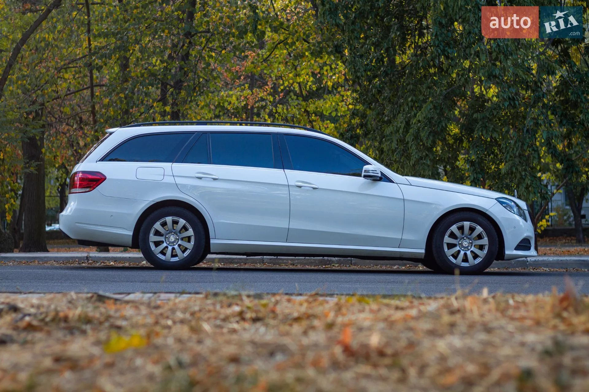 2013 Mercedes-Benz E-klasse - мініатюра 12
