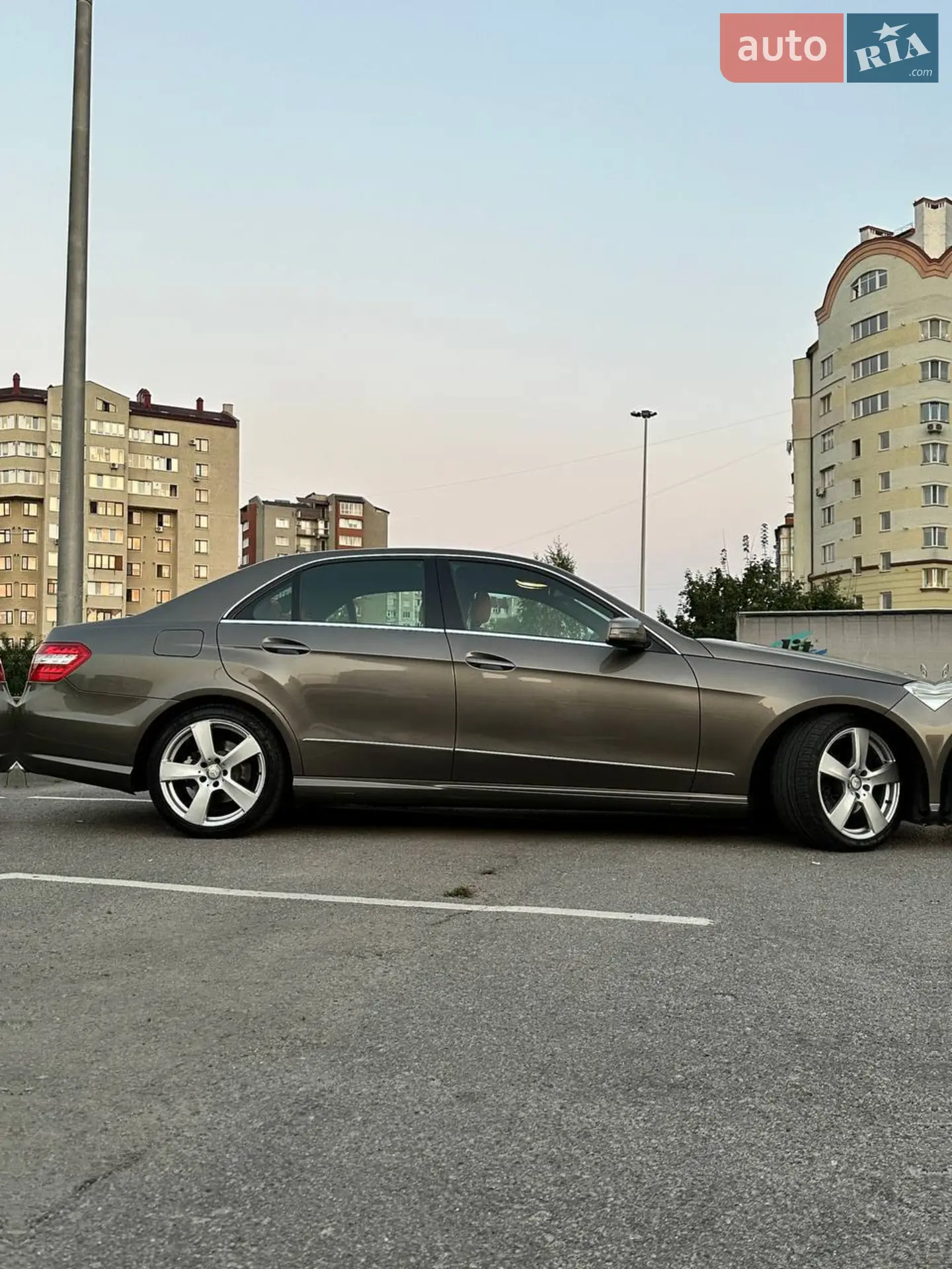 2013 Mercedes-Benz E-klasse - мініатюра 34