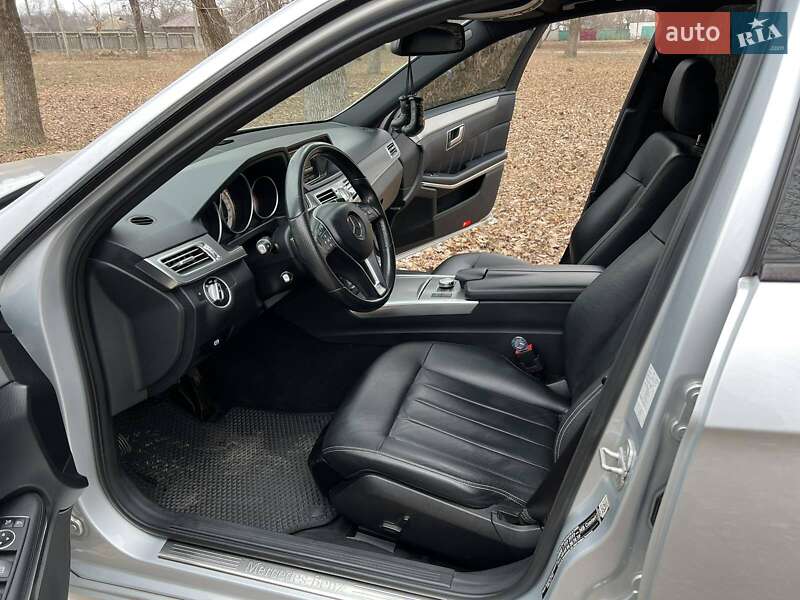 Седан Mercedes-Benz E-Class 2014 в Києві
