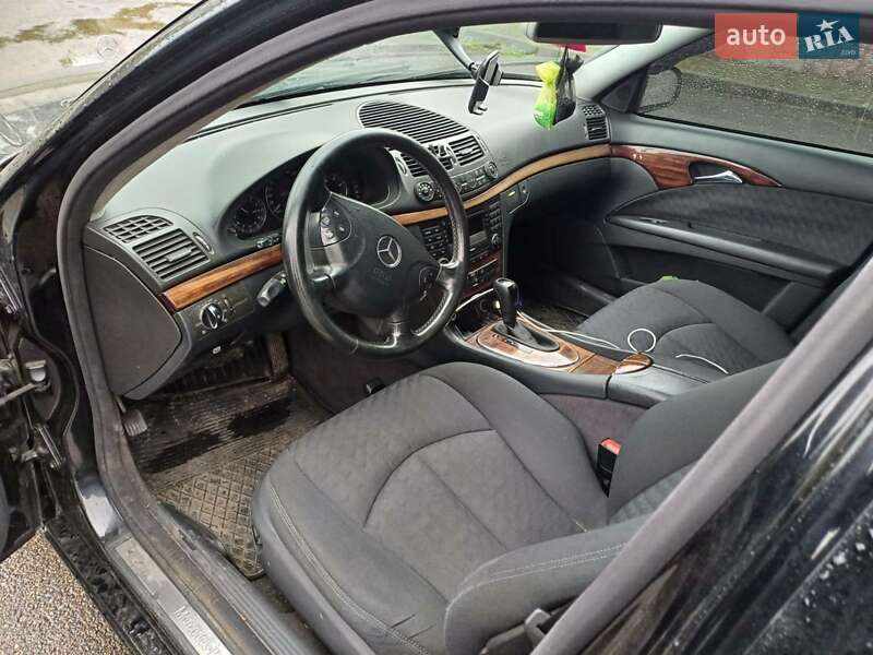 Седан Mercedes-Benz E-Class 2003 в Ужгороде фото 13 Седан Mercedes-Benz E-Class 2003 в Ужгороде