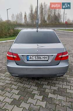 Седан Mercedes-Benz E-Class 2012 в Ковелі