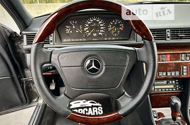 Седан Mercedes-Benz E-Class 1994 в 