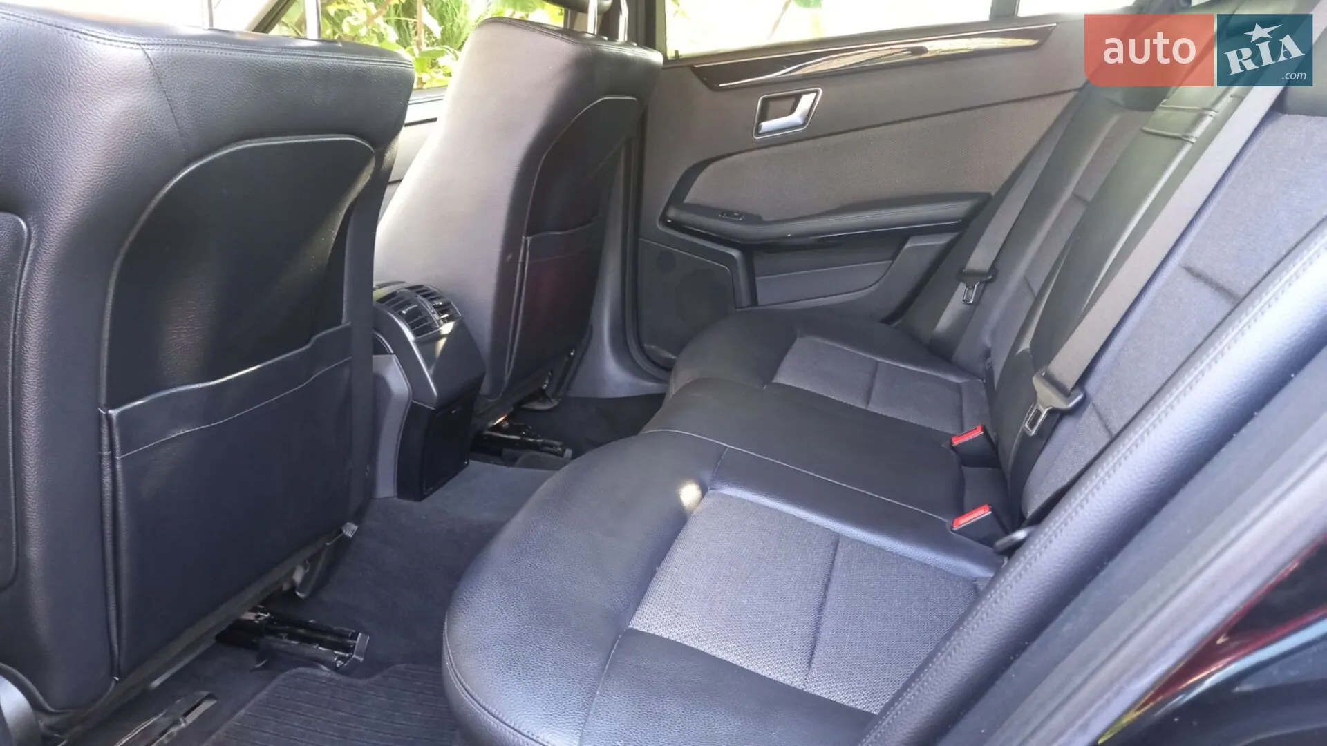 2012 Mercedes-Benz E-klasse - мініатюра 13