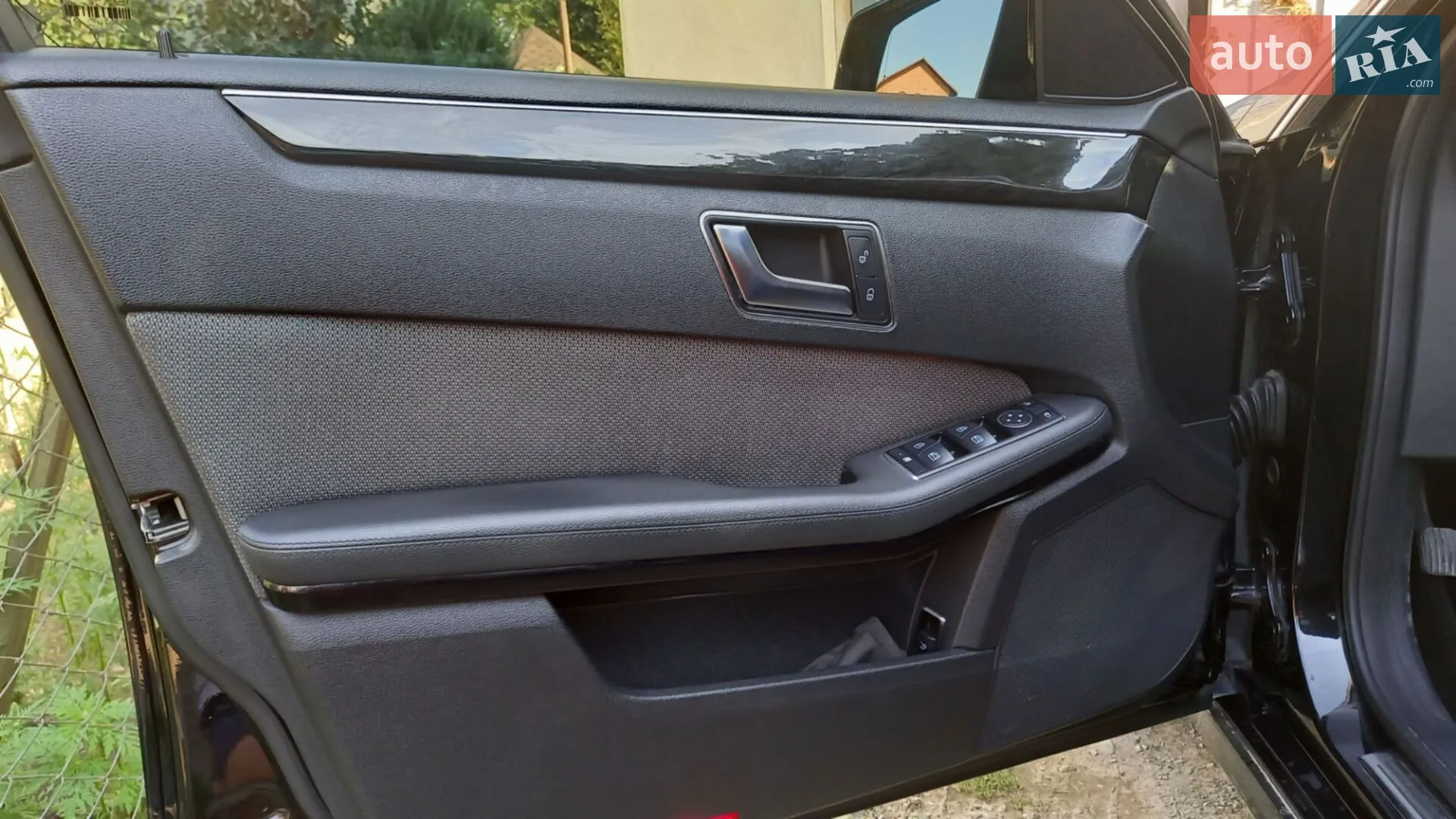 2012 Mercedes-Benz E-klasse - мініатюра 15