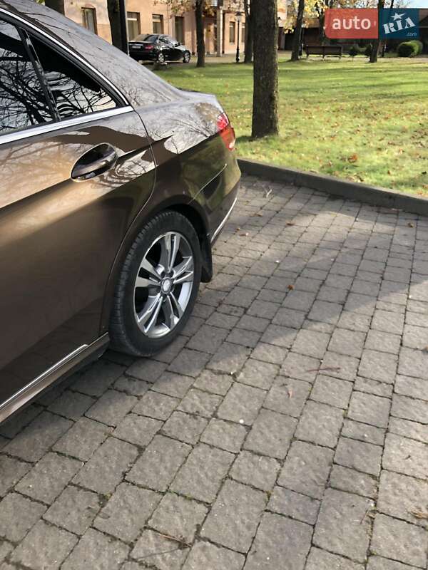 Седан Mercedes-Benz E-Class 2014 в Калуші