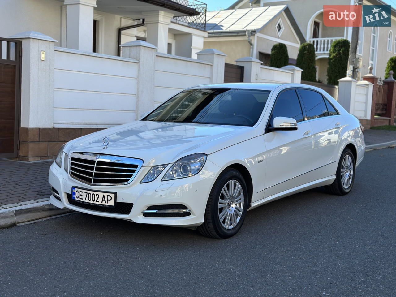 2011 Mercedes-Benz E-klasse - мініатюра 10