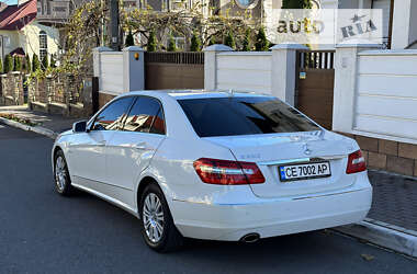 Седан Mercedes-Benz E-Class 2010 в Чернівцях