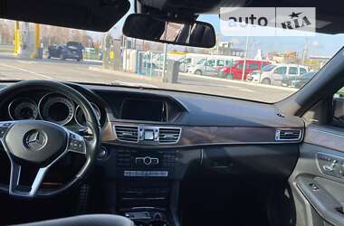 Седан Mercedes-Benz E-Class 2015 в Дніпрі