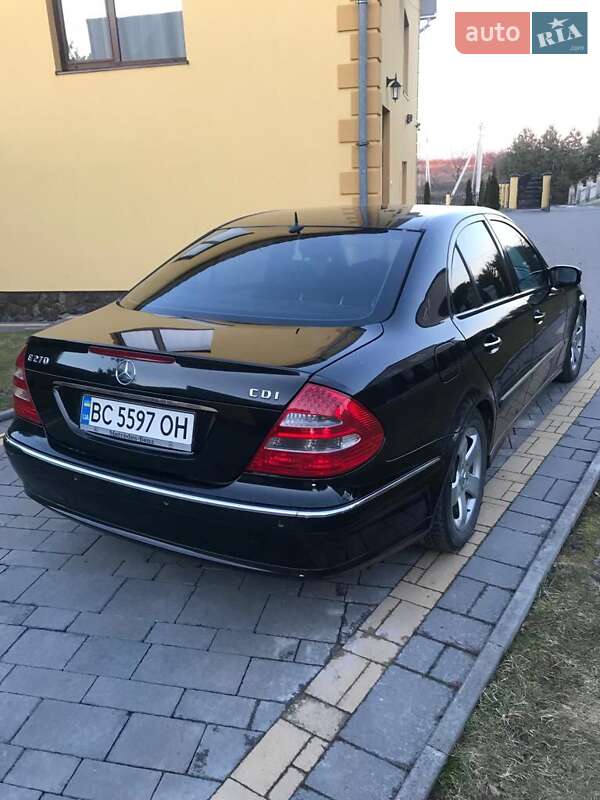 Седан Mercedes-Benz E-Class 2002 в Самборе фото 19 Седан Mercedes-Benz E-Class 2002 в Самборе