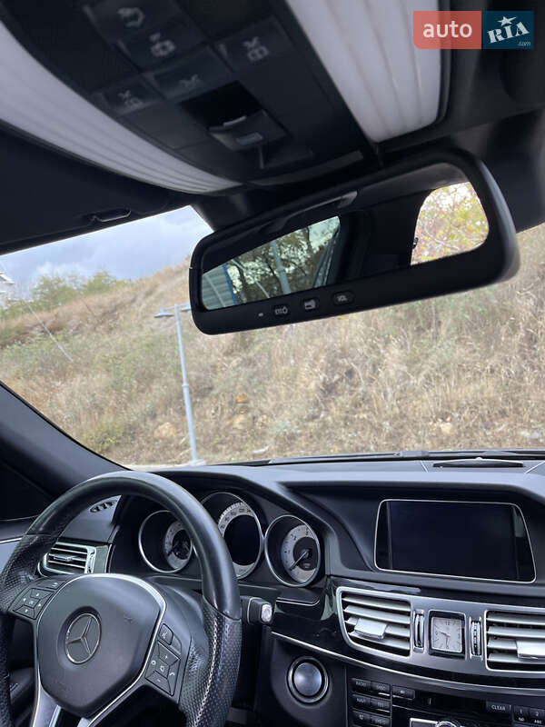 Седан Mercedes-Benz E-Class 2014 в Одесі