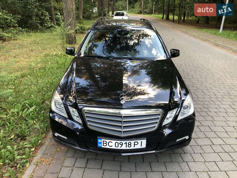Универсал Mercedes-Benz E-Class 2010 в Львове фото Универсал Mercedes-Benz E-Class 2010 в Львове