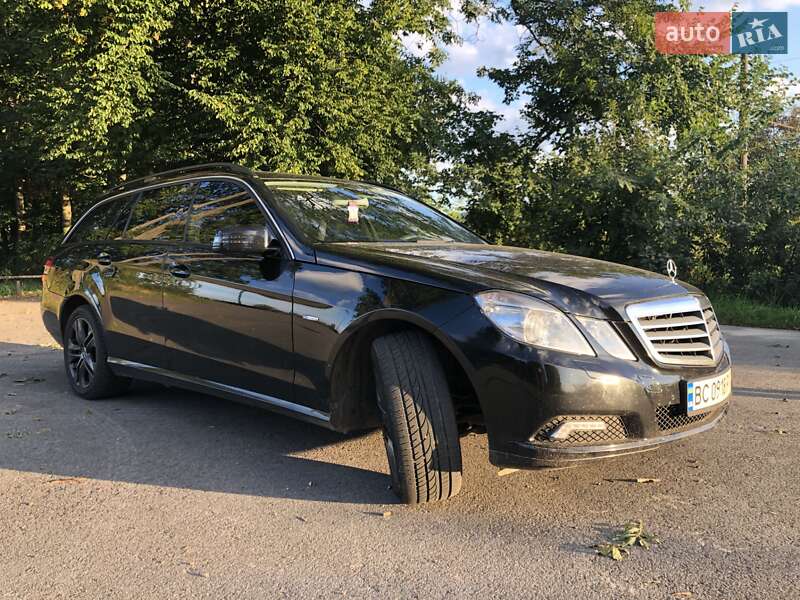 Универсал Mercedes-Benz E-Class 2010 в Львове фото 22 Универсал Mercedes-Benz E-Class 2010 в Львове