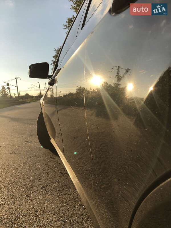 Универсал Mercedes-Benz E-Class 2010 в Львове фото 28 Универсал Mercedes-Benz E-Class 2010 в Львове