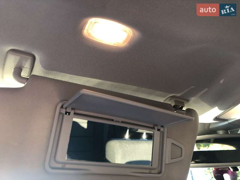 Универсал Mercedes-Benz E-Class 2010 в Львове фото 39 Универсал Mercedes-Benz E-Class 2010 в Львове