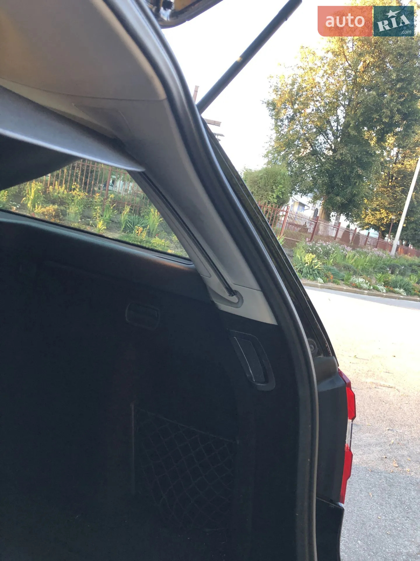 2010 Mercedes-Benz E-klasse - мініатюра 46