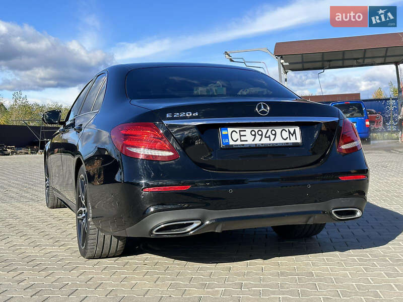 Седан Mercedes-Benz E-Class 2018 в Чернівцях