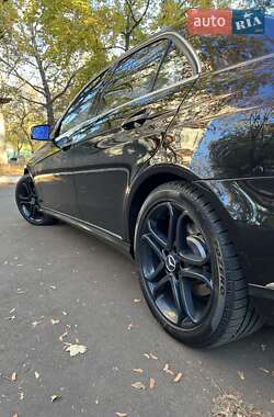 Седан Mercedes-Benz E-Class 2013 в 