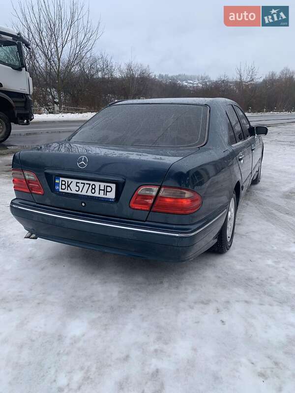 Седан Mercedes-Benz E-Class 1999 в Хмельницком