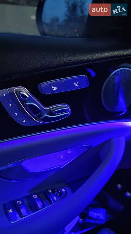 Седан Mercedes-Benz E-Class 2016 в Львове