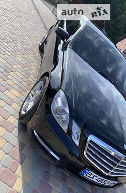 Седан Mercedes-Benz E-Class 2012 в 