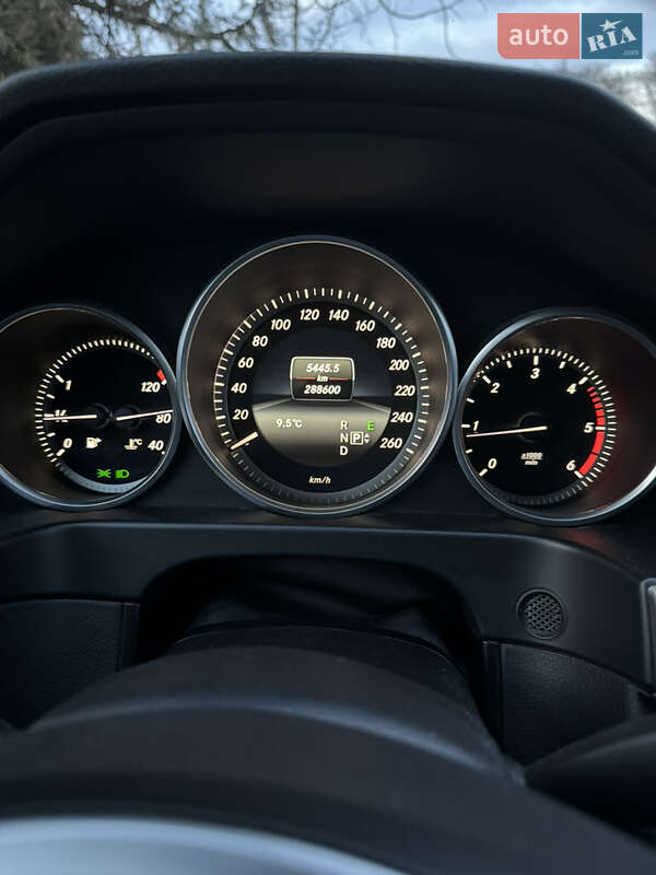 Седан Mercedes-Benz E-Class 2016 в Івано-Франківську