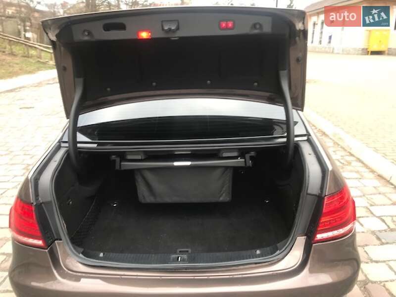 Седан Mercedes-Benz E-Class 2013 в Львові фото 20 Седан Mercedes-Benz E-Class 2013 в Львові