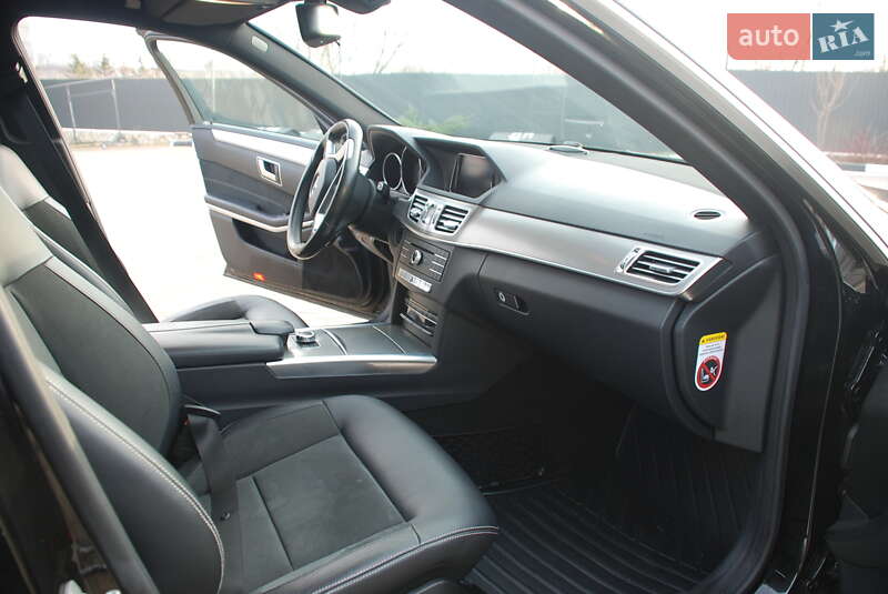 Універсал Mercedes-Benz E-Class 2016 в Волочиську