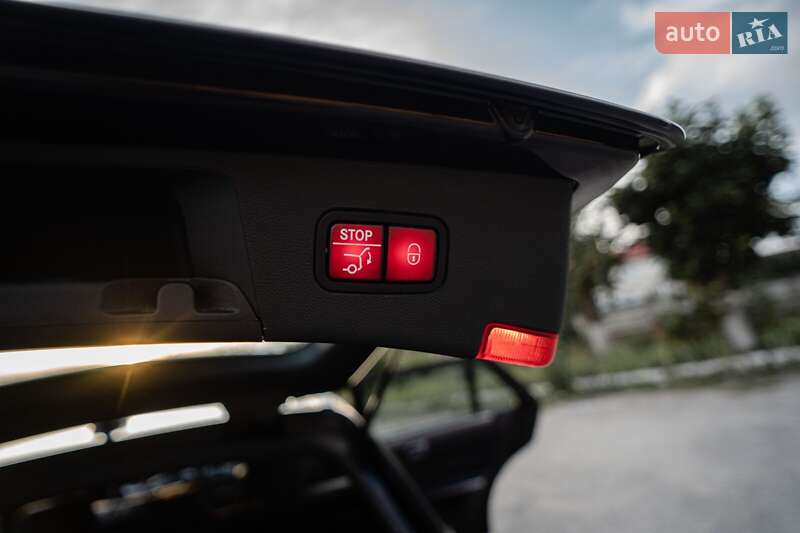 Універсал Mercedes-Benz E-Class 2016 в Волочиську
