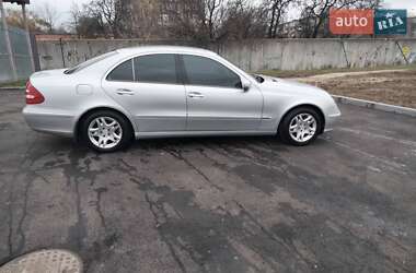 Седан Mercedes-Benz E-Class 2004 в Харькове