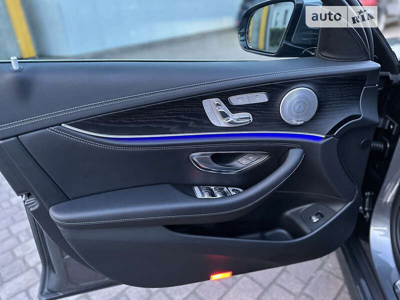 Седан Mercedes-Benz E-Class 2017 в Ивано-Франковске