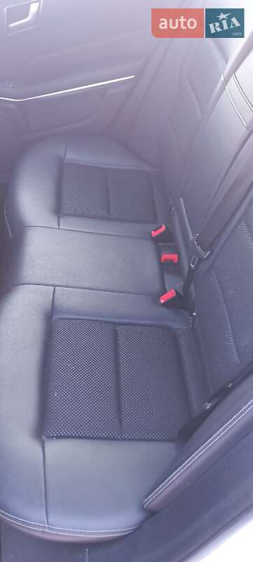 Седан Mercedes-Benz E-Class 2013 в Харькове