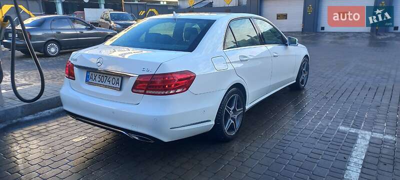 Седан Mercedes-Benz E-Class 2013 в Харькове